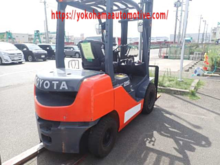 TOYOTA FORKLIFT