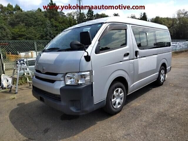 Toyota Hiace  '2016