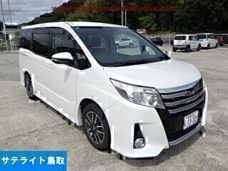 Toyota Noah  '2015