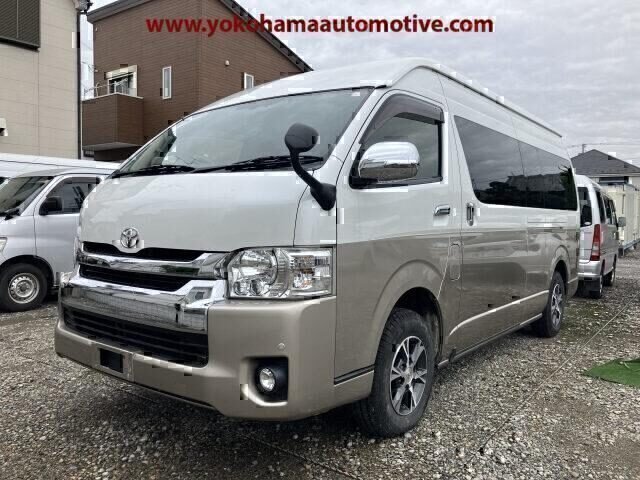 Toyota Hiace  '2016