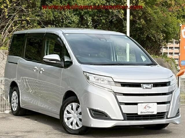Toyota Noah  '2019