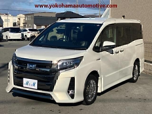 Toyota Noah  '2019