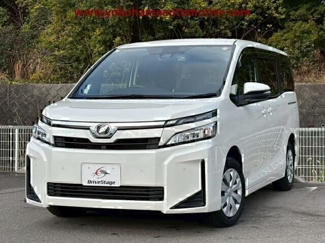 Toyota Voxy  '2019