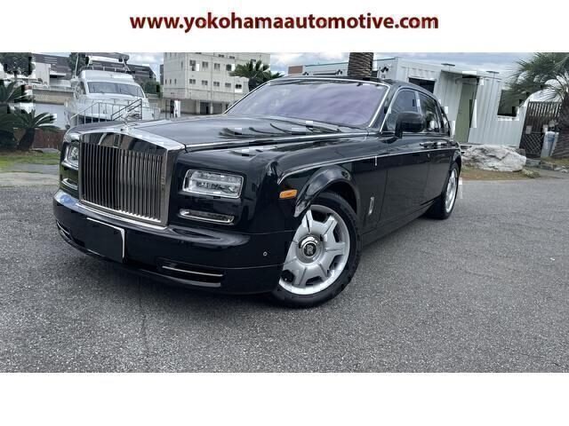 Rolls-Royce Phantom