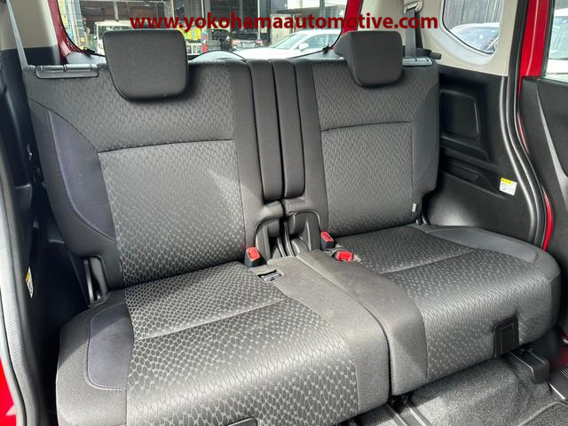 Car Image 29