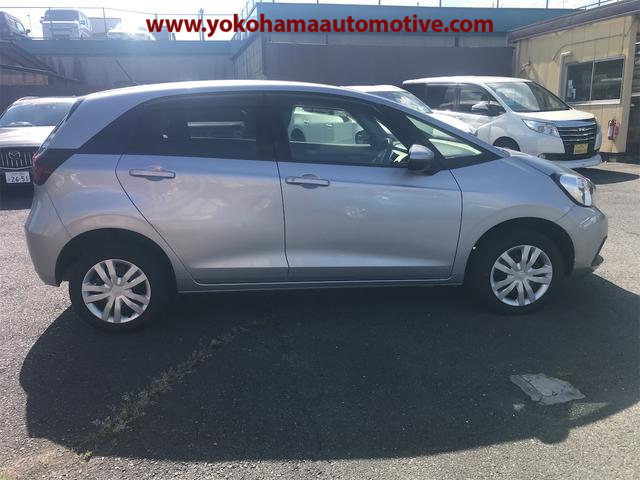 Car Image 12