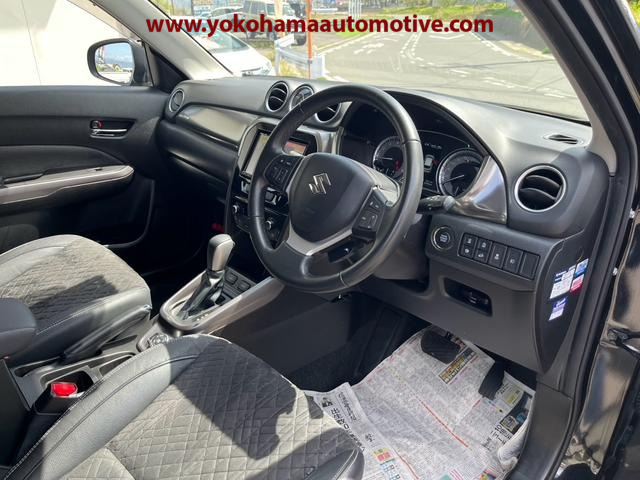 Car Image 10