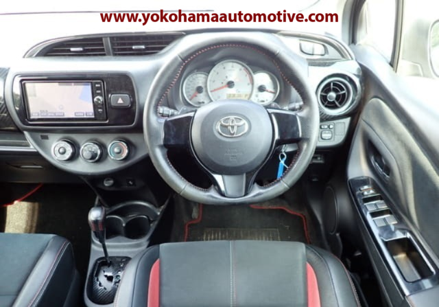 Car Image 8