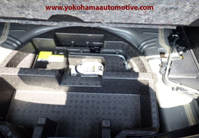 Car Image 9