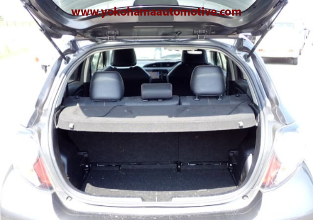 Car Image 10