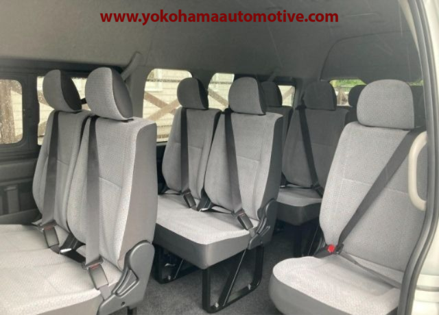 Car Image 8