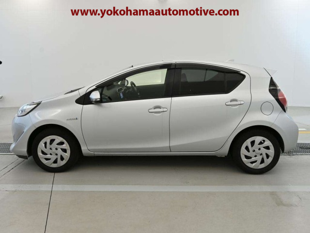 Car Image 8