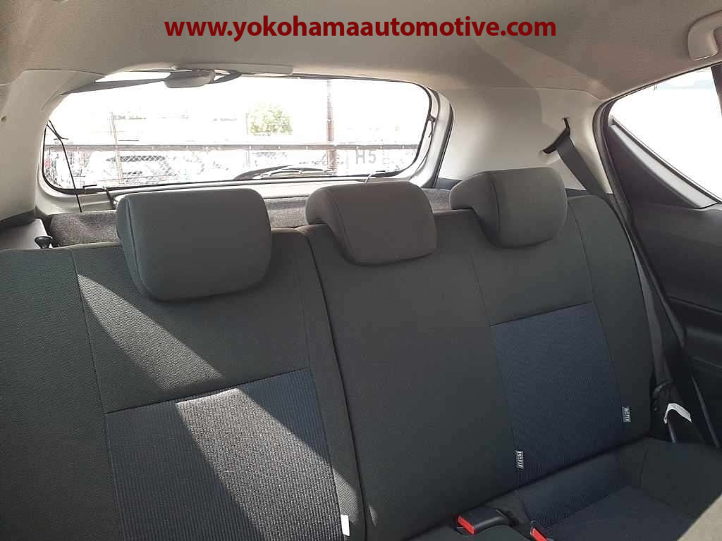 Car Image 11