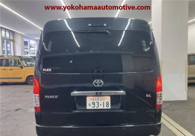 Car Image 12