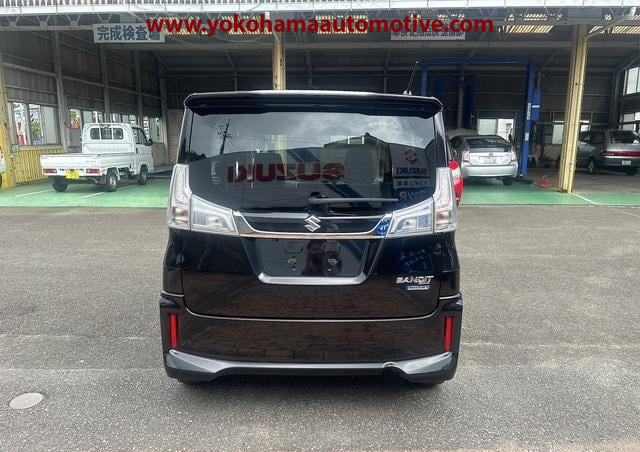 Car Image 10