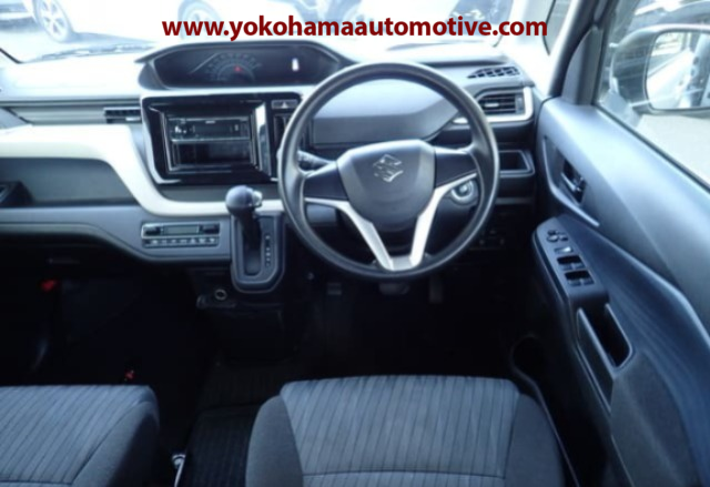 Car Image 9