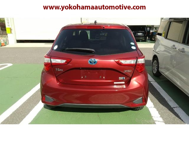 Car Image 8