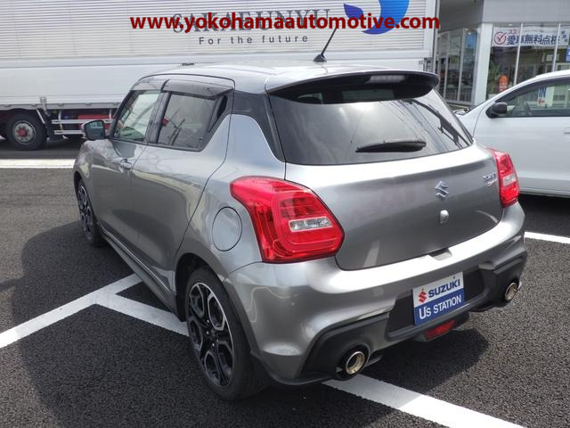 Car Image 24