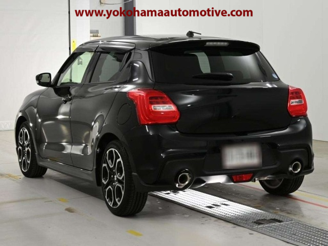 Car Image 8