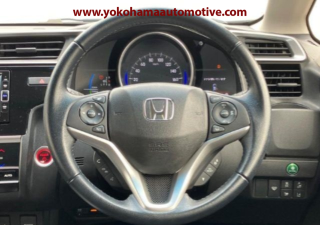 Car Image 10