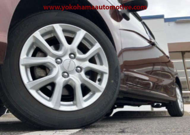 Car Image 12