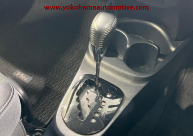 Car Image 12