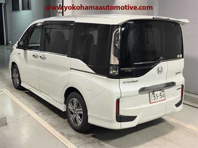 Car Image 8