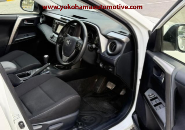 Car Image 15