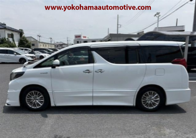 Car Image 18
