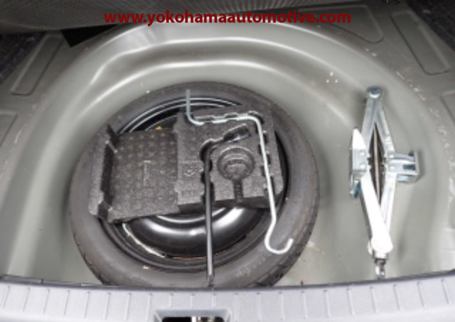 Car Image 11