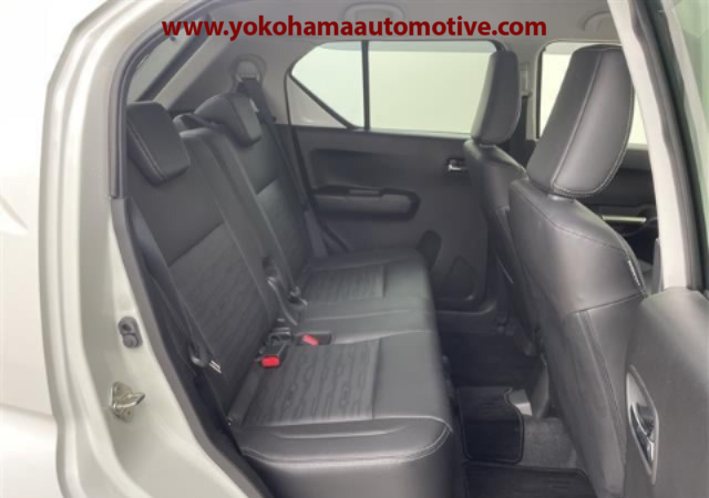 Car Image 24