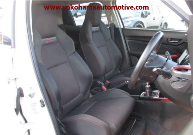 Car Image 19