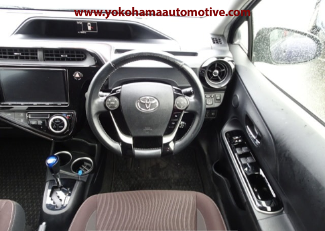 Car Image 27