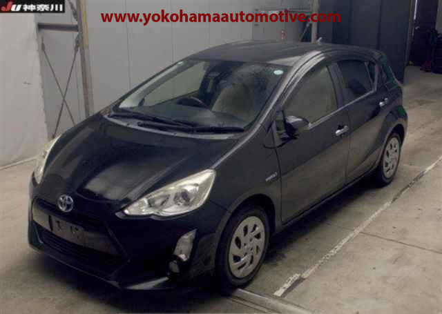 TOYOTA AQUA HYBRID S STYLE BLACK