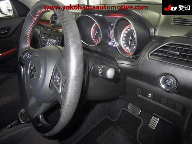 Car Image 4