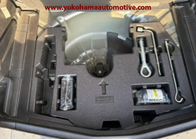 Car Image 18