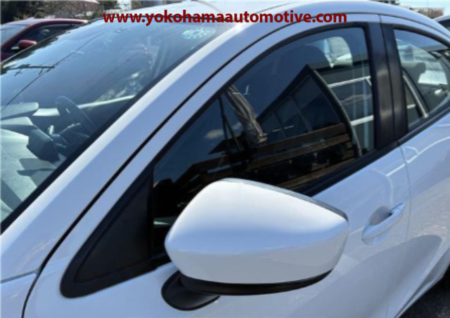 Car Image 36
